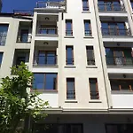 Apartment Flat & Free Parking