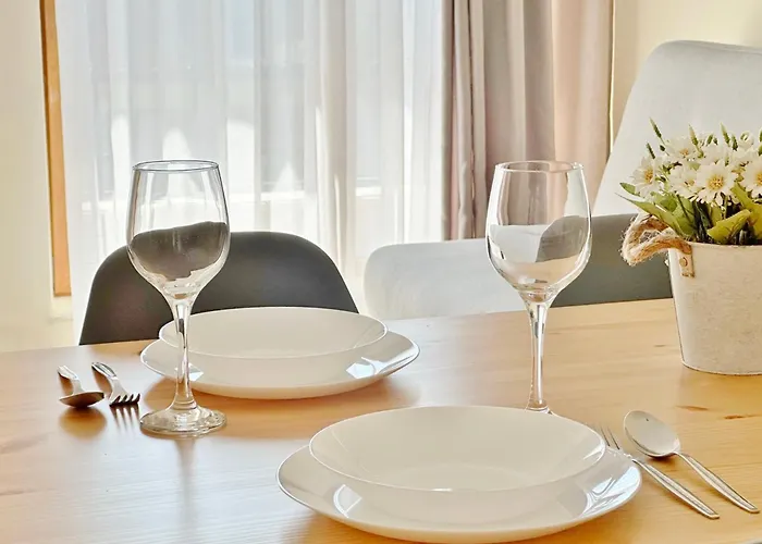 Flat & Free Parking * Варна