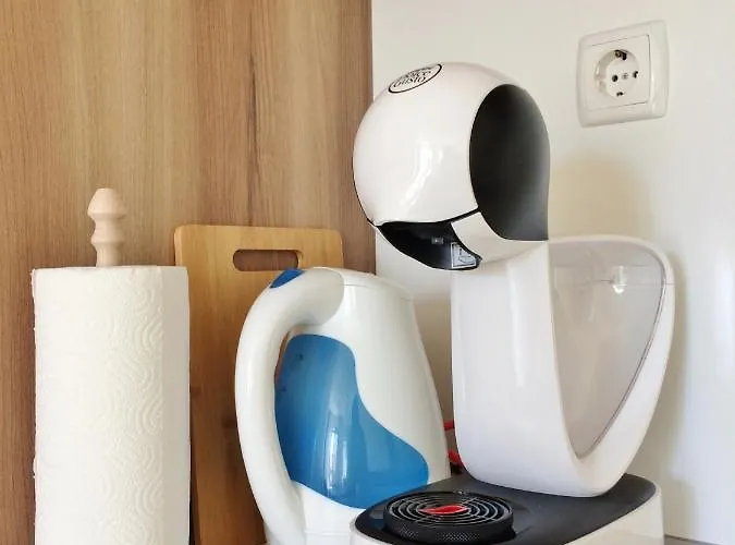 Flat & Free Parking * Warna